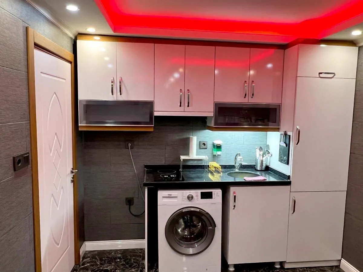 Apartamento Levent Palace Rezidans Otel Turquia